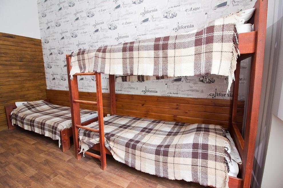 Tsentr Hostel Vinnytsia Exteriör bild