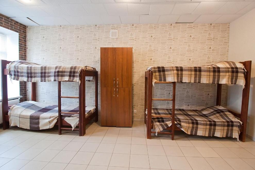 Tsentr Hostel Vinnytsia Exteriör bild