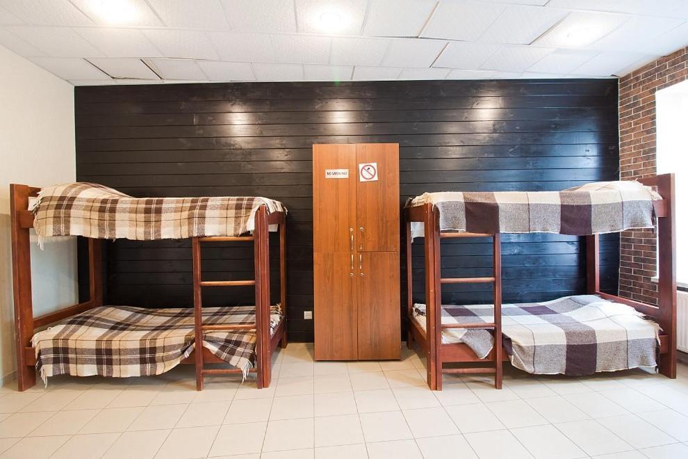 Tsentr Hostel Vinnytsia Exteriör bild