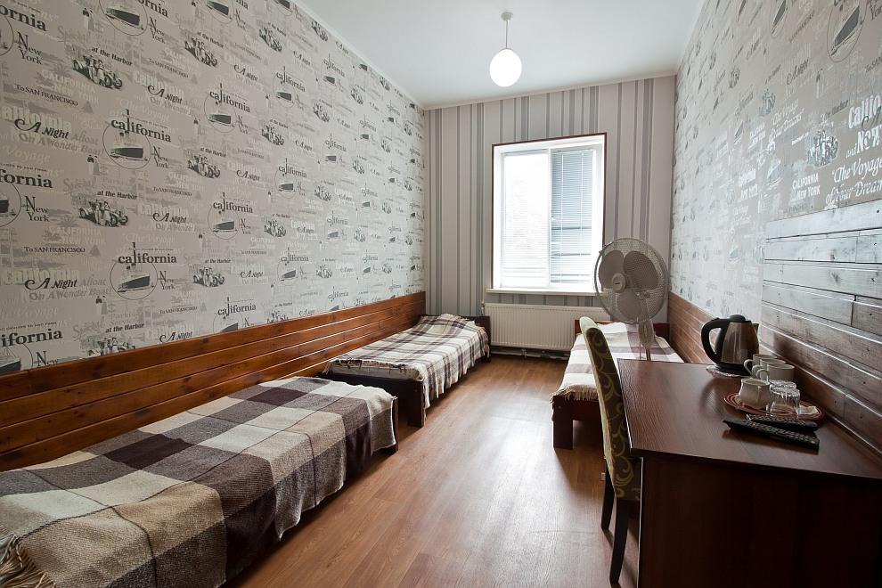 Tsentr Hostel Vinnytsia Exteriör bild