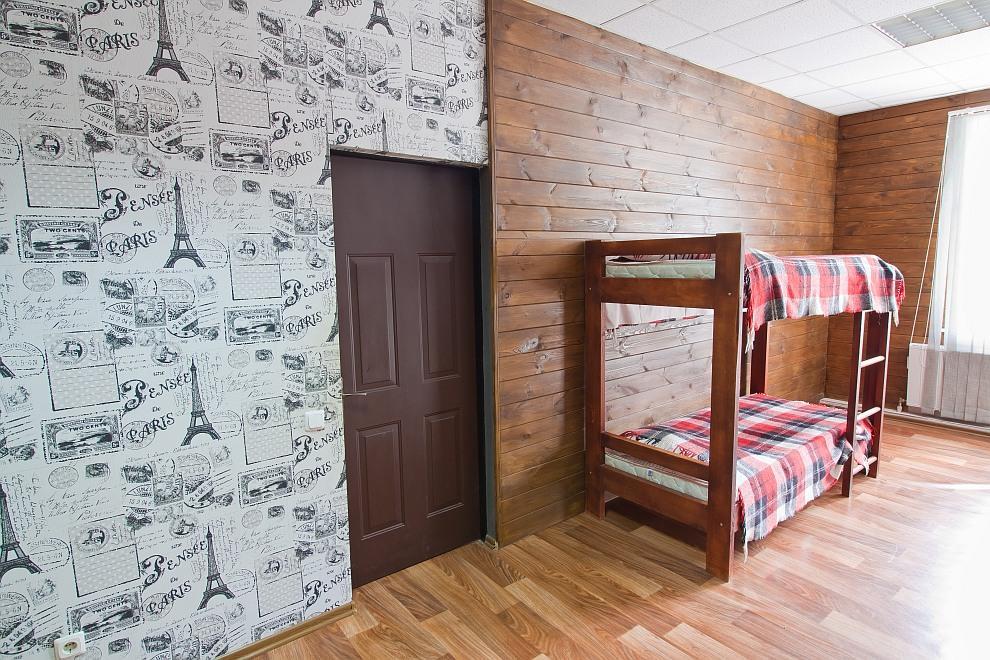 Tsentr Hostel Vinnytsia Exteriör bild