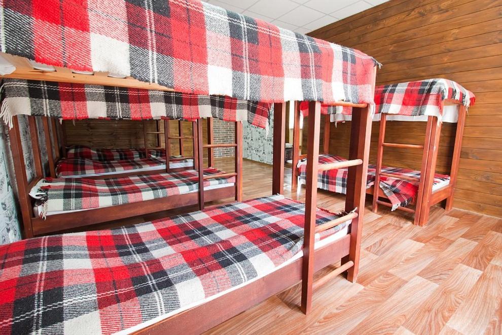 Tsentr Hostel Vinnytsia Exteriör bild